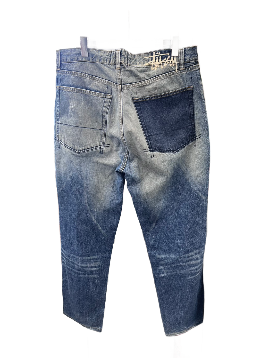 STUSSY �f�j���p���c�𔃂����܂����I